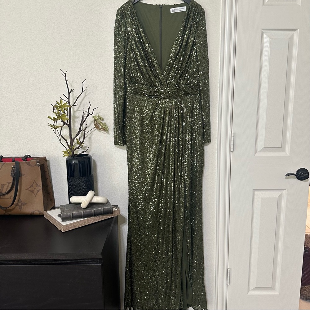NWT Ieena for Mac Duggal Sequin Long Sleeve Faux Wrap Gown - Picture 5 of 11